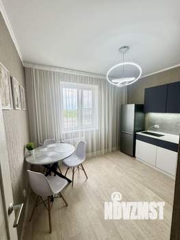 1-к квартира, посуточно, 40м2, 3/17 этаж