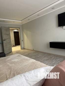 1-к квартира, на длительный срок, 56м2, 7/10 этаж