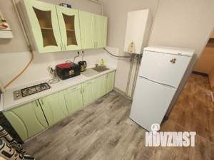 1-к квартира, посуточно, 39м2, 5/10 этаж