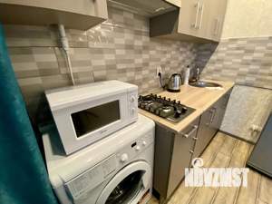 Студия квартира, посуточно, 33м2, 4/4 этаж