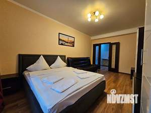 2-к квартира, посуточно, 65м2, 7/10 этаж