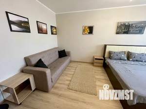 1-к квартира, посуточно, 40м2, 9/17 этаж