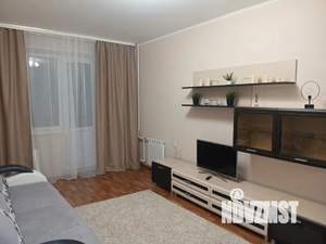 1-к квартира, посуточно, 37м2, 7/17 этаж