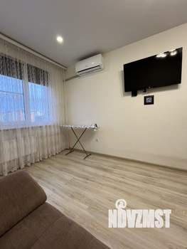 1-к квартира, посуточно, 39м2, 8/10 этаж