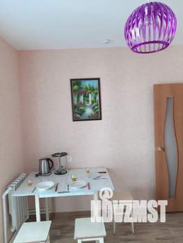 1-к квартира, посуточно, 44м2, 7/10 этаж