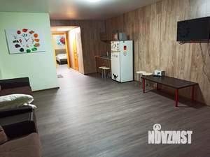 2-к квартира, посуточно, 50м2, 1/10 этаж