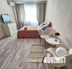 1-к квартира, посуточно, 40м2, 16/17 этаж