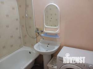 2-к квартира, посуточно, 58м2, 15/17 этаж