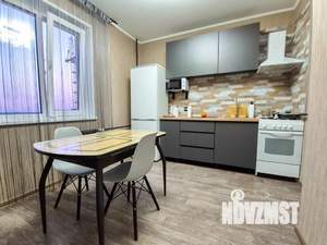1-к квартира, посуточно, 37м2, 1/1 этаж