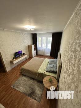 1-к квартира, посуточно, 40м2, 4/17 этаж