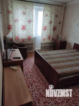 1-к квартира, посуточно, 38м2, 8/17 этаж