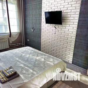 1-к квартира, посуточно, 37м2, 1/10 этаж