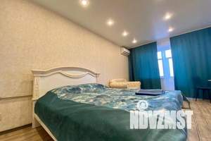 1-к квартира, посуточно, 33м2, 4/4 этаж