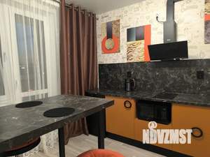 1-к квартира, посуточно, 45м2, 3/10 этаж