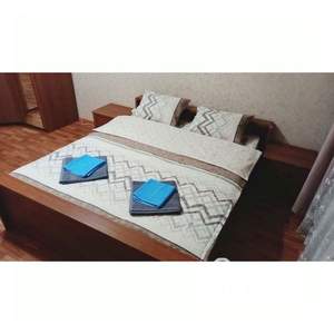 2-к квартира, посуточно, 54м2, 1/1 этаж