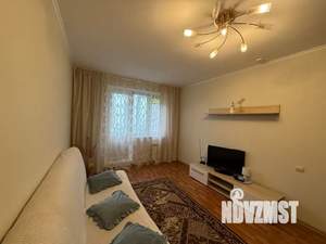 1-к квартира, посуточно, 40м2, 7/17 этаж