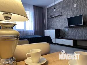 1-к квартира, посуточно, 38м2, 12/18 этаж