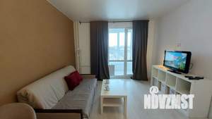 1-к квартира, посуточно, 38м2, 16/18 этаж