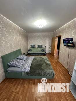 1-к квартира, посуточно, 38м2, 5/17 этаж