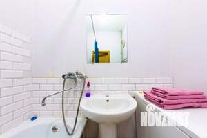 1-к квартира, посуточно, 55м2, 1/1 этаж