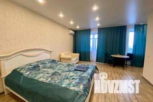 1-к квартира, посуточно, 33м2, 4/4 этаж