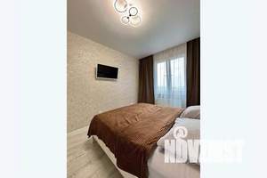 1-к квартира, посуточно, 38м2, 6/17 этаж