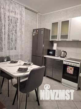 1-к квартира, посуточно, 38м2, 11/17 этаж