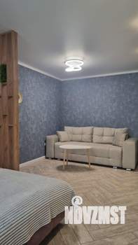 1-к квартира, посуточно, 41м2, 8/17 этаж