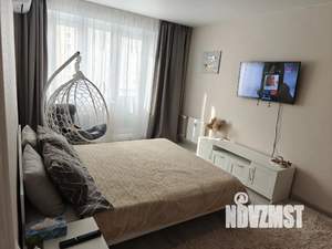 1-к квартира, посуточно, 39м2, 11/17 этаж