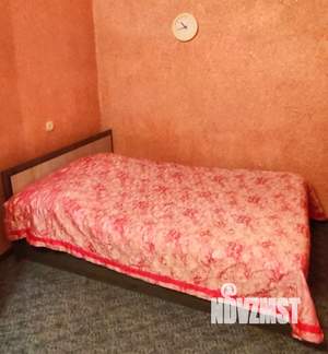 1-к квартира, посуточно, 37м2, 2/5 этаж