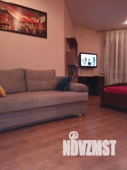 1-к квартира, посуточно, 39м2, 8/9 этаж