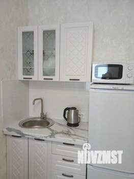 Студия квартира, посуточно, 14м2, 1/10 этаж