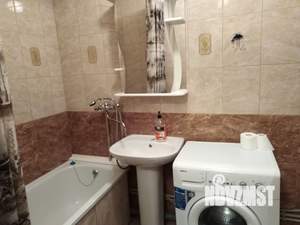 1-к квартира, посуточно, 38м2, 10/17 этаж