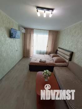 1-к квартира, посуточно, 33м2, 3/5 этаж