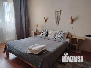 1-к квартира, посуточно, 39м2, 14/17 этаж