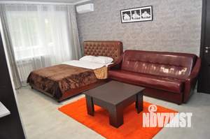 2-к квартира, посуточно, 44м2, 2/5 этаж