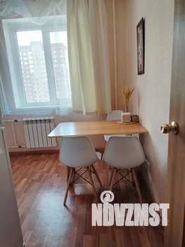 1-к квартира, посуточно, 38м2, 10/17 этаж