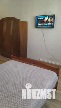 1-к квартира, посуточно, 44м2, 7/10 этаж