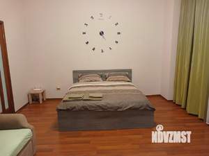 1-к квартира, посуточно, 48м2, 3/10 этаж