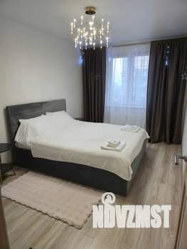 1-к квартира, посуточно, 37м2, 2/17 этаж