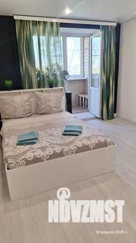 1-к квартира, посуточно, 38м2, 4/9 этаж