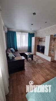 1-к квартира, посуточно, 35м2, 6/9 этаж