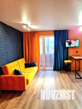 Студия квартира, посуточно, 36м2, 6/9 этаж