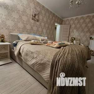 1-к квартира, посуточно, 42м2, 1/1 этаж