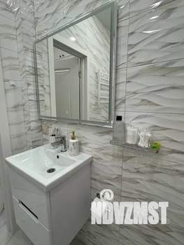 1-к квартира, посуточно, 38м2, 9/17 этаж