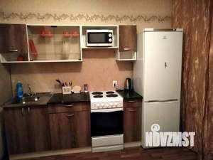 1-к квартира, посуточно, 38м2, 10/17 этаж