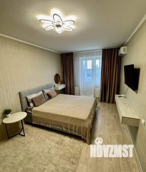 1-к квартира, посуточно, 40м2, 3/17 этаж