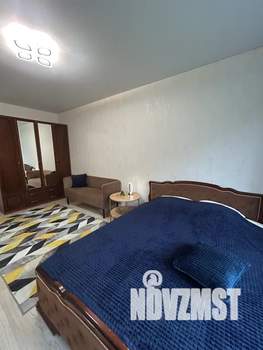 1-к квартира, посуточно, 37м2, 1/17 этаж