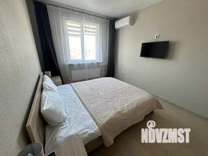 1-к квартира, посуточно, 37м2, 8/10 этаж