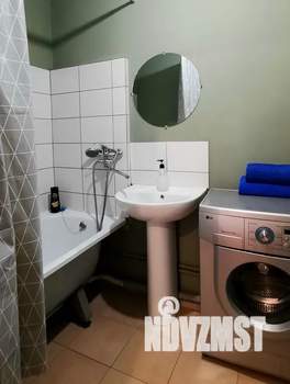 1-к квартира, посуточно, 38м2, 6/17 этаж